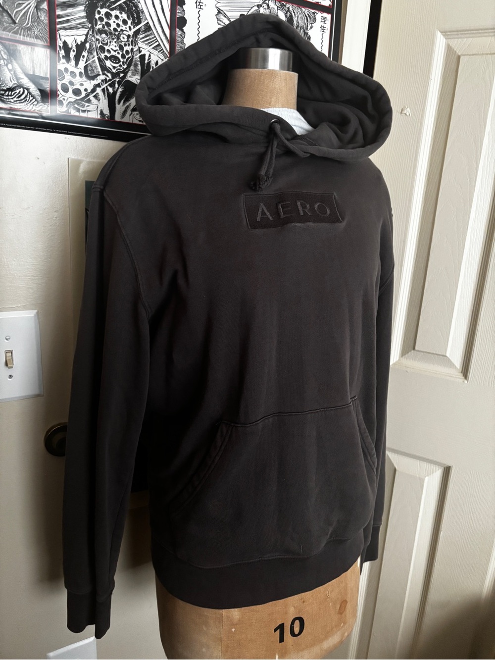 Men’s AÉROPOSTAL Hoodie in Charcoal Black